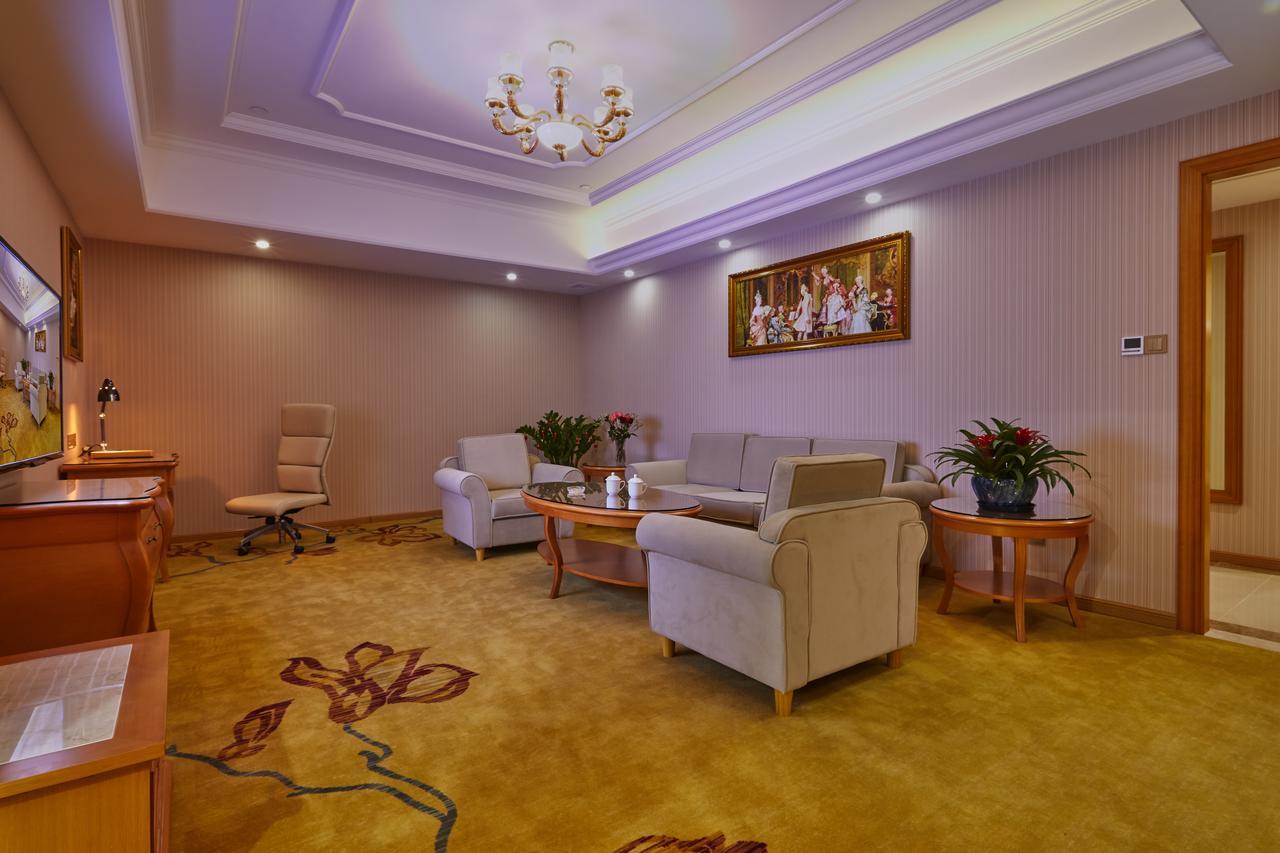 Venus International Hotel Shanghai South Shenjiang Road Exteriér fotografie